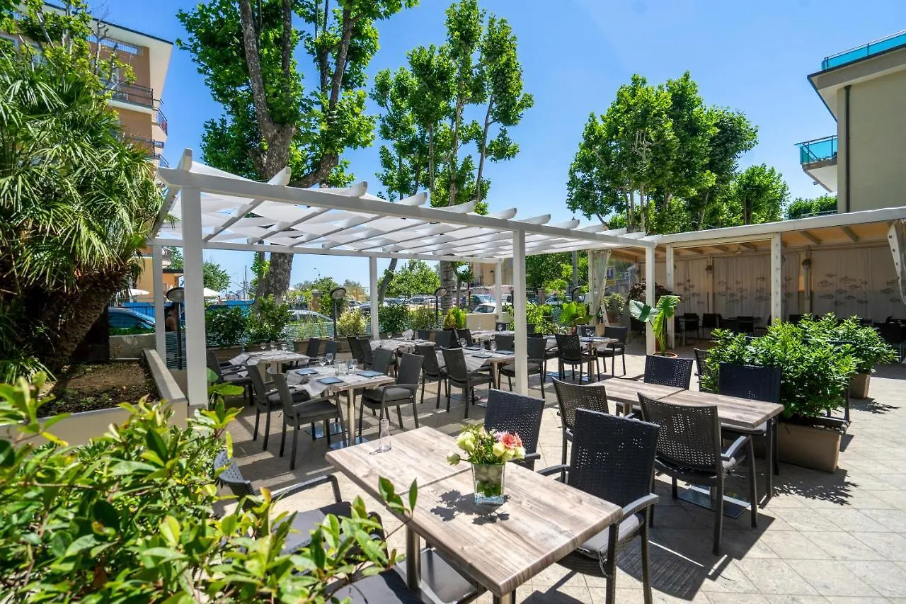 Hotel Cristallo Rimini 4*,  Italien