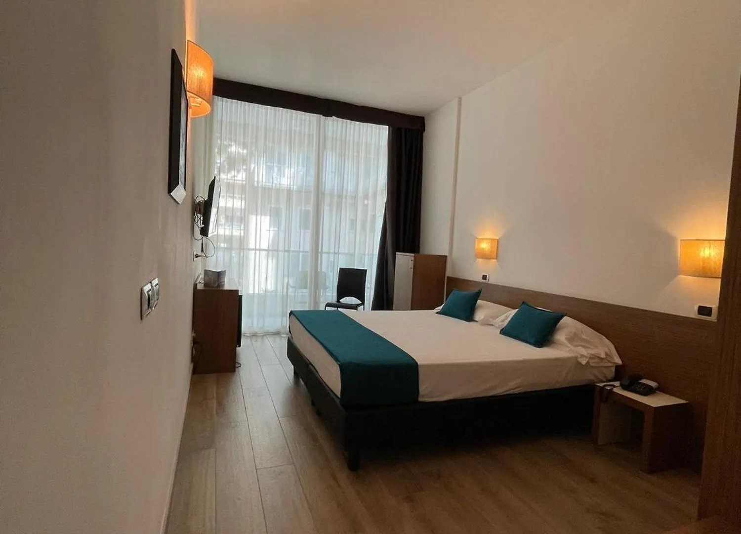 ****  Hotel Cristallo Rimini Italy
